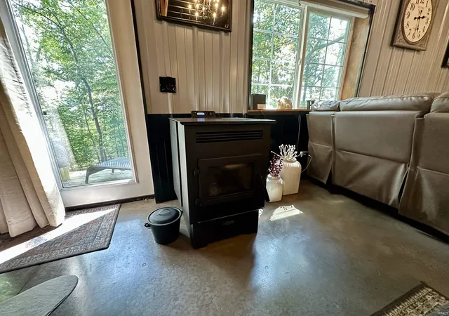 Photo 3 of Manufactured home for sale at 6115 Street Rd 45, Bloomfield, IN 47424 | MLS# 202637018 | Listing updated on 2026-09-09
