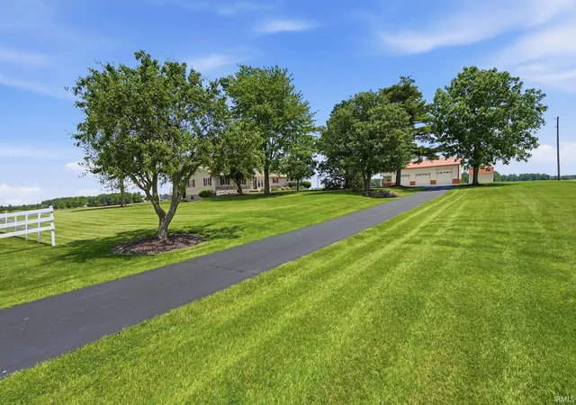 Photo 3 of Manufactured home for sale at 8131 N 200 East Rd, Decatur, IN 46733 | MLS# 202637026 | Listing updated on 2026-09-08
