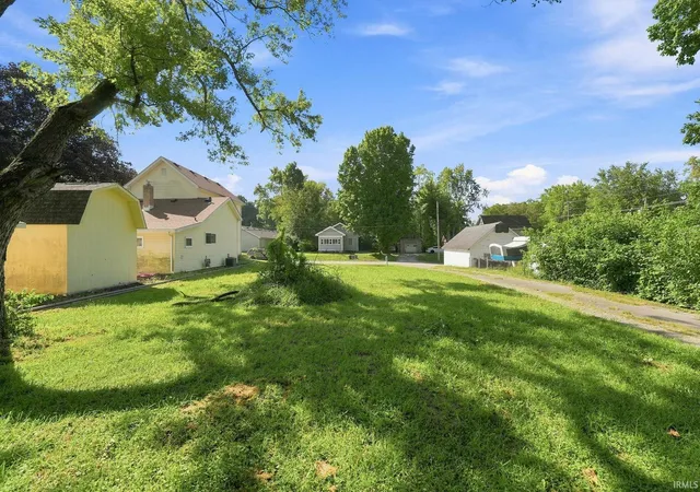 Photo 2 of Land for sale at 212 Clifford St, Anderson, IN 46012 | MLS# 202637028 | Listing updated on 2026-09-08