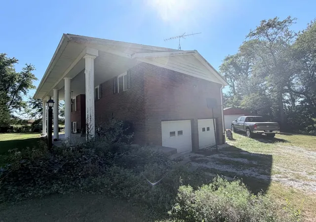 Photo 2 of Manufactured home for sale at 16373 N 800 East, Odon, IN 47562 | MLS# 202637029 | Listing updated on 2026-09-09
