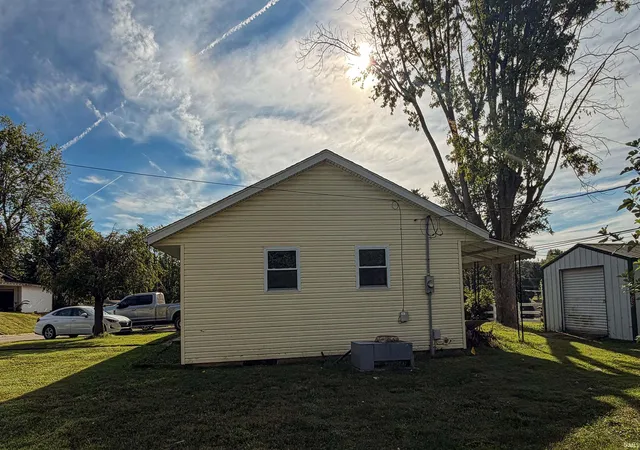 Photo 3 of Manufactured home for sale at 1 Lynwood Dr, Washington, IN 47501 | MLS# 202637037 | Listing updated on 2026-09-08