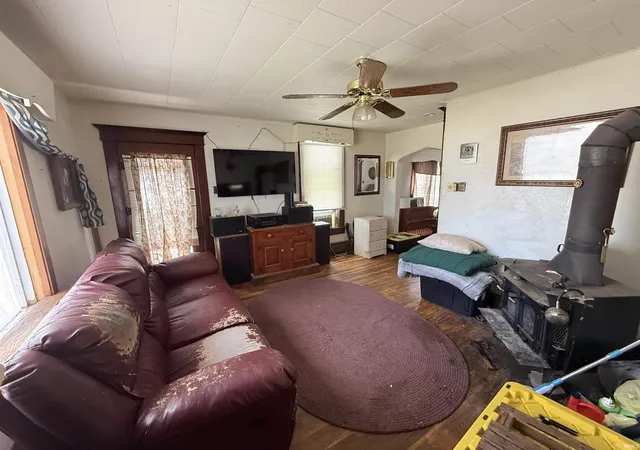 Photo 3 of Manufactured home for sale at 389 E Main St, Camden, IN 46917 | MLS# 202637040 | Listing updated on 2026-09-08