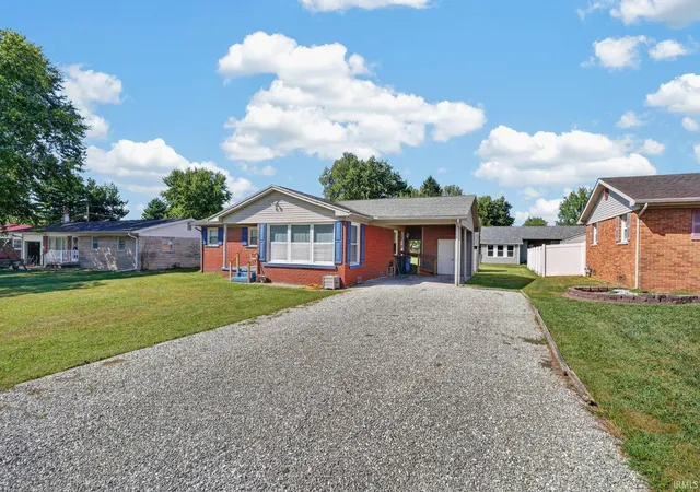 Photo 3 of Manufactured home for sale at 1908 E Taylor Dr, Princeton, IN 47670 | MLS# 202637041 | Listing updated on 2026-10-05