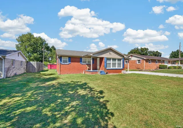 Photo 3 of Manufactured home for sale at 1908 E Taylor Dr, Princeton, IN 47670 | MLS# 202637041 | Listing updated on 2026-10-05