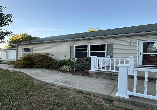 Photo 3 of Sale Pending at 6 W 3rd Street, Freelandville, IN 47535 | MLS# 202637043 | Listing updated on 2026-09-10