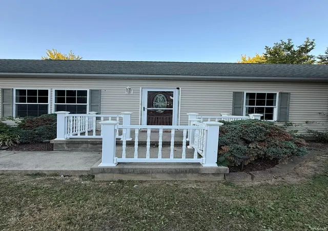 Photo 3 of Sale Pending at 6 W 3rd Street, Freelandville, IN 47535 | MLS# 202637043 | Listing updated on 2026-09-10