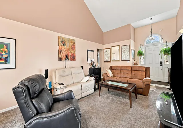 Photo 3 of Sale Pending at 5400 W Blaire Dr, Muncie, IN 47304 | MLS# 202637047 | Listing updated on 2026-09-15