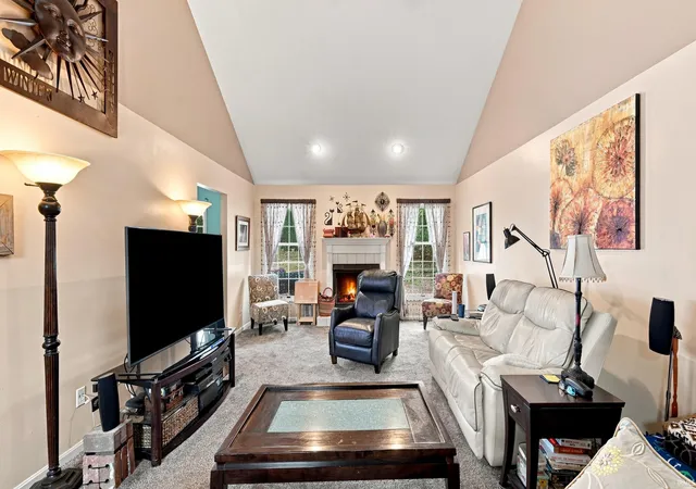 Photo 3 of Sale Pending at 5400 W Blaire Dr, Muncie, IN 47304 | MLS# 202637047 | Listing updated on 2026-09-15
