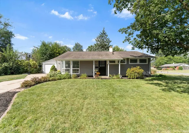 Photo 1 of Sale Pending at 837 Patterson Dr, South Bend, IN 46615 | MLS# 202637060 | Listing updated on 2026-09-15
