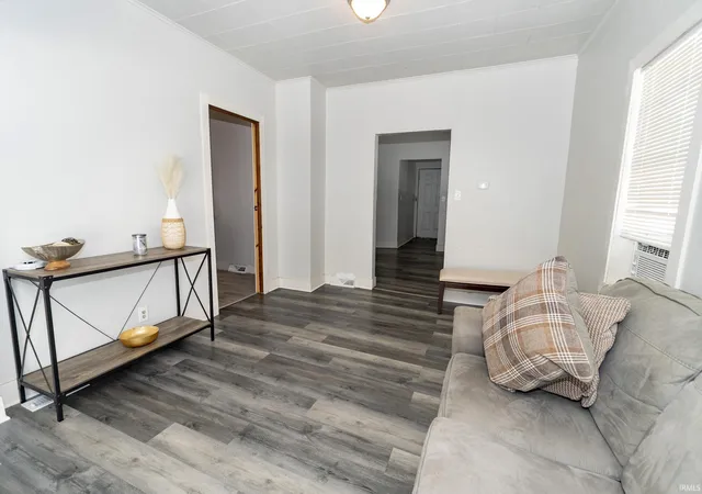 Photo 4 of Manufactured home for sale at 1131 Johnson St, South Bend, IN 46628 | MLS# 202637063 | Listing updated on 2026-09-09