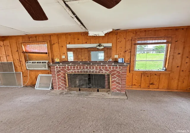 Photo 3 of Manufactured home for sale at 1033 S Martz St, Syracuse, IN 46567 | MLS# 202637065 | Listing updated on 2026-09-11