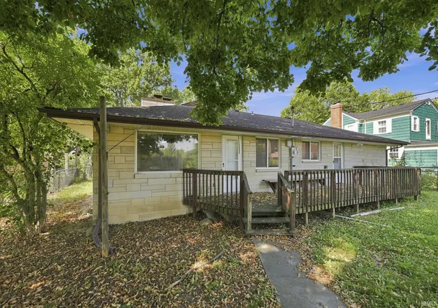 Photo 4 of Manufactured home for sale at 912 N Warick Dr, Muncie, IN 47304 | MLS# 202637066 | Listing updated on 2026-09-11