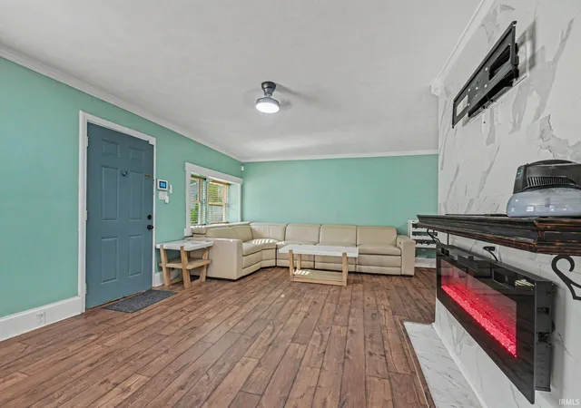 Photo 3 of Manufactured home for sale at 2827 Edwardsburg Ave, Elkhart, IN 46514 | MLS# 202637071 | Listing updated on 2026-09-16