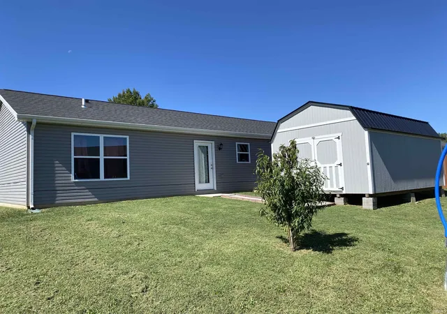 Photo 3 of Manufactured home for sale at 1312 S Baldwin Ct, Princeton, IN 47670 | MLS# 202637075 | Listing updated on 2026-10-15