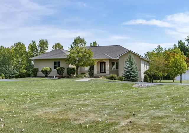Photo 1 of Manufactured home for sale at 8065 S Westfield Trl, Columbia City, IN 46725 | MLS# 202637080 | Listing updated on 2026-10-20