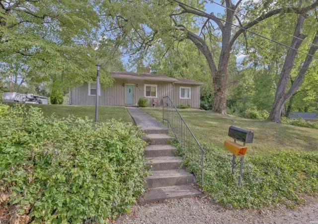 Photo 1 of Manufactured home for sale at 216 Christ Rd, Evansville, IN 47711 | MLS# 202637083 | Listing updated on 2026-09-11