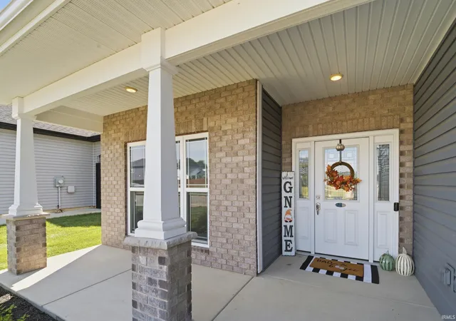 Photo 3 of Manufactured home for sale at 4715 Beringer Dr, Lafayette, IN 47909 | MLS# 202637102 | Listing updated on 2026-09-09