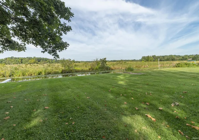 Photo 3 of Manufactured home for sale at 60 Ems C24d Ln, Warsaw, IN 46582 | MLS# 202637104 | Listing updated on 2026-09-09