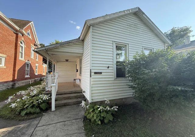 Photo 1 of Sale Pending at 1325 E Market St, Logansport, IN 46947 | MLS# 202637133 | Listing updated on 2026-09-09