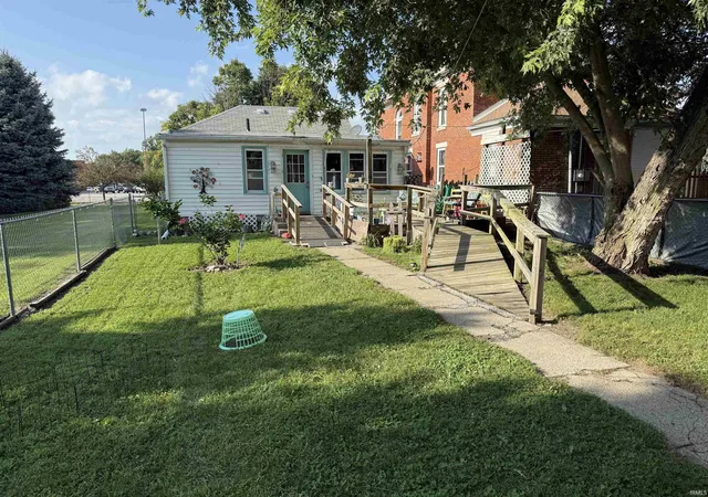 Photo 2 of Sale Pending at 1325 E Market St, Logansport, IN 46947 | MLS# 202637133 | Listing updated on 2026-09-09