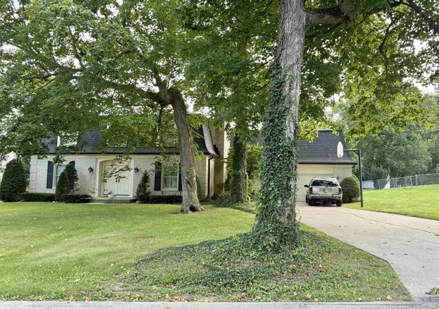 Photo 2 of Sale Pending at 3680 N Sycamore Dr, Marion, IN 46952 | MLS# 202637136 | Listing updated on 2026-09-28