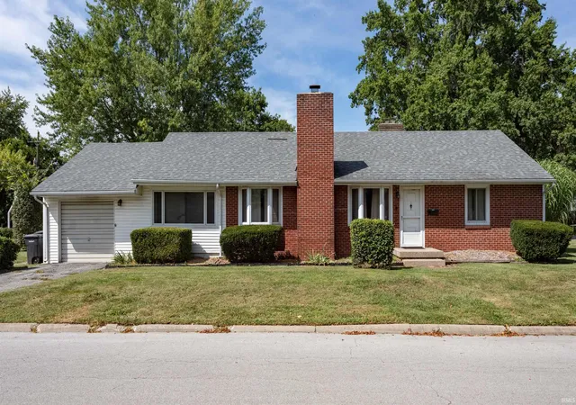 Photo 1 of Sale Pending at 1400 El Prado Ave, Lafayette, IN 47905 | MLS# 202637137 | Listing updated on 2026-09-23