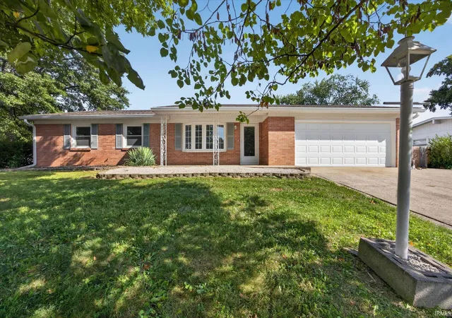Photo 1 of Manufactured home for sale at 4154 W Daniel Ave, Bloomington, IN 47403 | MLS# 202637142 | Listing updated on 2026-09-09