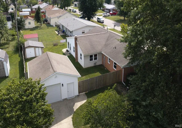 Photo 3 of Manufactured home for sale at 4154 W Daniel Ave, Bloomington, IN 47403 | MLS# 202637142 | Listing updated on 2026-09-09