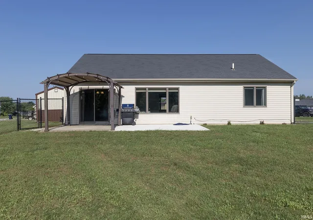 Photo 3 of Manufactured home for sale at 57946 Nana Ln, Goshen, IN 46528 | MLS# 202637157 | Listing updated on 2026-09-28