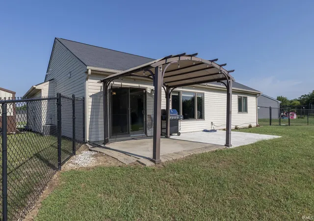 Photo 4 of Manufactured home for sale at 57946 Nana Ln, Goshen, IN 46528 | MLS# 202637157 | Listing updated on 2026-09-28