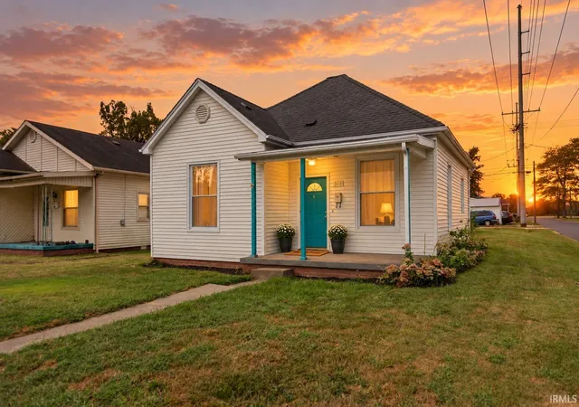 Photo 1 of Sale Pending at 903 S 2nd Street, Boonville, IN 47601 | MLS# 202637159 | Listing updated on 2026-09-14