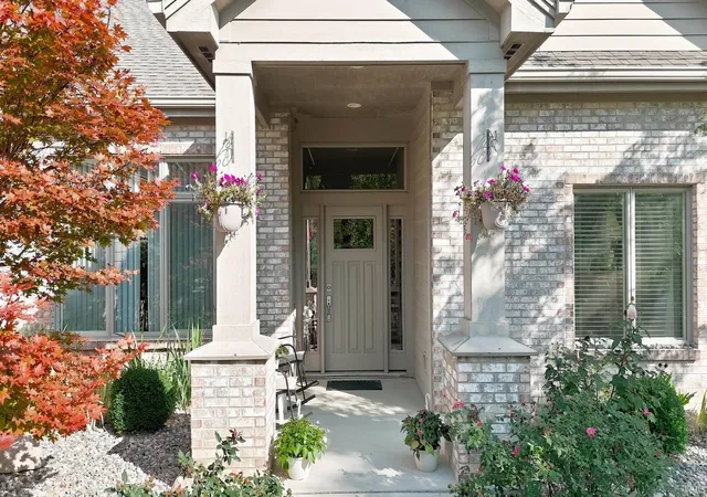 Photo 3 of Condo for sale at 10150 W Woodland Ridge, Fort Wayne, IN 46804 | MLS# 202637161 | Listing updated on 2026-09-09