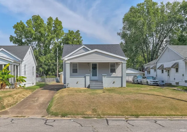 Photo 1 of Sale Pending at 2108 E Michigan St, Evansville, IN 47711 | MLS# 202637165 | Listing updated on 2026-09-13
