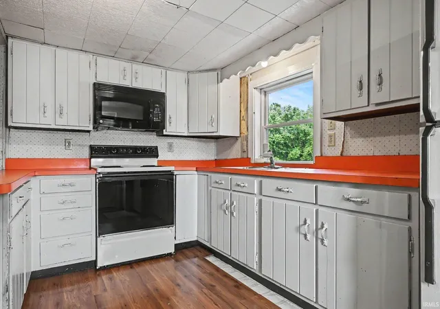 Photo 3 of Manufactured home for sale at 1101 W Wilden Ave, Goshen, IN 46528 | MLS# 202637168 | Listing updated on 2026-09-17