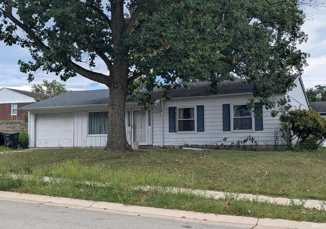 Photo 1 of Sale Pending at 1523 Southlea Dr, South Bend, IN 46628 | MLS# 202637171 | Listing updated on 2026-09-09