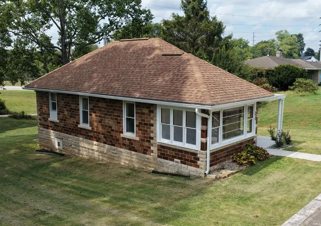Photo 4 of Manufactured home for sale at 807 Walnut St, Oolitic, IN 47451 | MLS# 202637176 | Listing updated on 2026-09-15