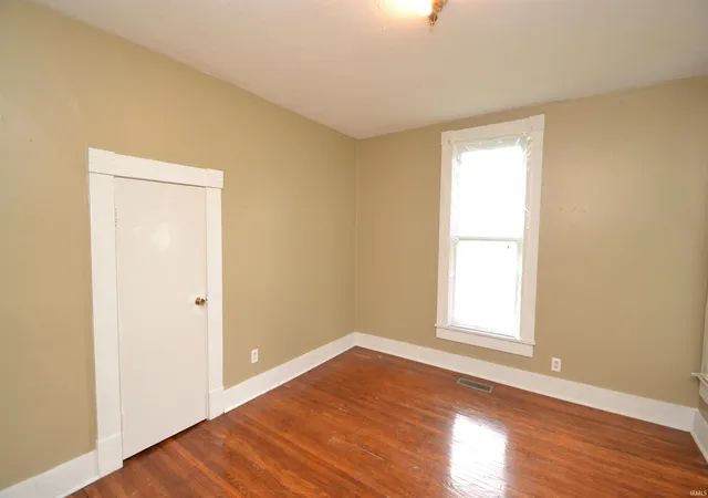 Photo 4 of Manufactured home for sale at 404 N Main St #a, Tipton, IN 46072 | MLS# 202637179 | Listing updated on 2026-09-09