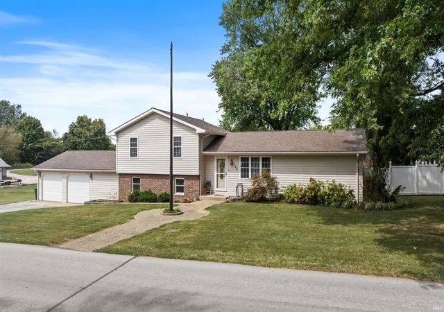 Photo 1 of Manufactured home for sale at 500 W Carolyn St, Orleans, IN 47452 | MLS# 202637193 | Listing updated on 2026-09-09