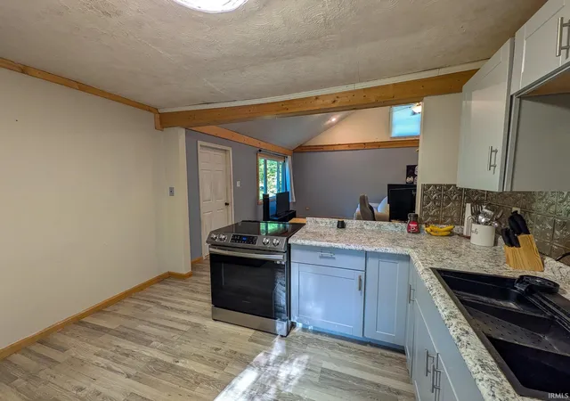 Photo 4 of Manufactured home for sale at 10421 E Mineral Koleen Rd, Owensburg, IN 47453 | MLS# 202637198 | Listing updated on 2026-09-10