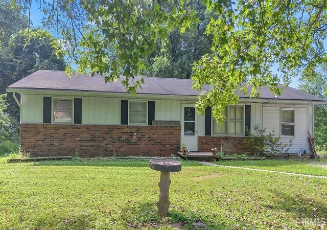 Photo 2 of Manufactured home for sale at 3020 S Highpoint Ln, Bloomington, IN 47401 | MLS# 202637199 | Listing updated on 2026-09-10