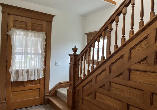 Photo 2 of Manufactured home for sale at 37 W Taylor St, Huntington, IN 46750 | MLS# 202637204 | Listing updated on 2026-09-10