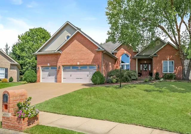Photo 2 of Sale Pending at 4560 Clint Cir, Newburgh, IN 47630 | MLS# 202637213 | Listing updated on 2026-09-11