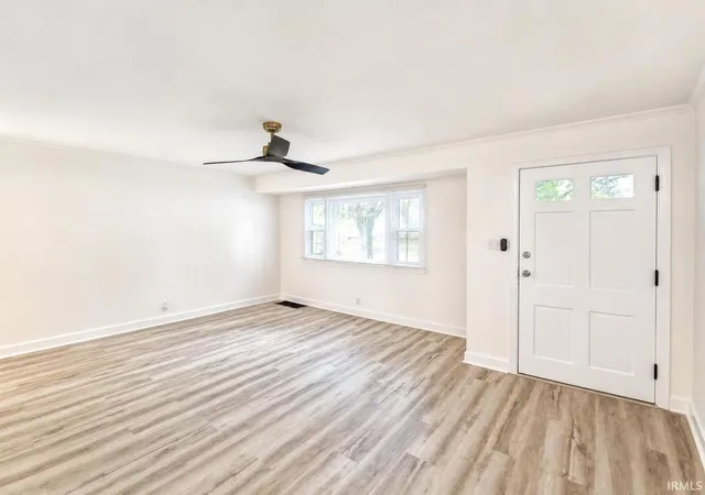 Photo 3 of Sale Pending at 1425 Conlin Ave, Evansville, IN 47714 | MLS# 202637216 | Listing updated on 2026-09-14