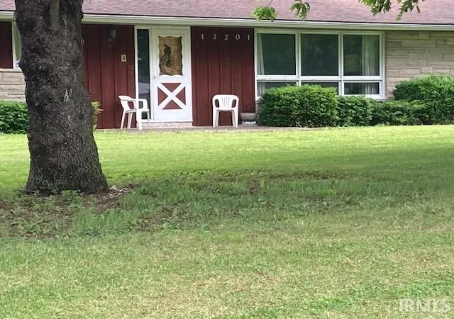 Photo 3 of Manufactured home for sale at 12201 S Shortcut Rd, Muncie, IN 47302 | MLS# 202637224 | Listing updated on 2026-09-09