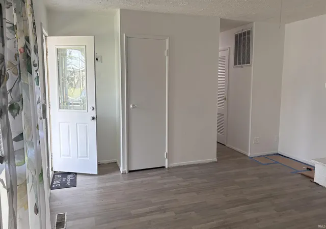 Photo 2 of Manufactured home for sale at 7417 Marianne Ave, Indianapolis, IN 46219 | MLS# 202637225 | Listing updated on 2026-09-10