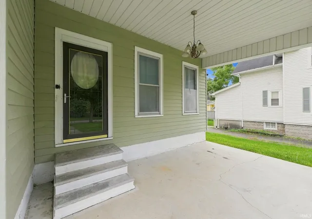 Photo 3 of Manufactured home for sale at 714 N Jackson St, Auburn, IN 46706 | MLS# 202637227 | Listing updated on 2026-09-17