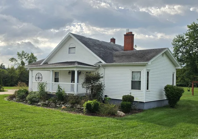 Photo 1 of Sale Pending at 4811 Bass Rd, Fort Wayne, IN 46808 | MLS# 202637237 | Listing updated on 2026-09-13