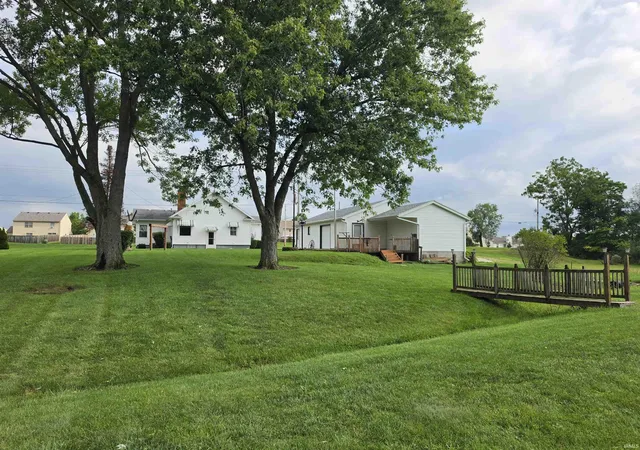 Photo 3 of Sale Pending at 4811 Bass Rd, Fort Wayne, IN 46808 | MLS# 202637237 | Listing updated on 2026-09-13