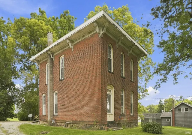 Photo 31 of Sale Pending at 810 W Lincoln St, Waterloo, IN 46793 | MLS# 202637249 | Listing updated on 2026-09-16