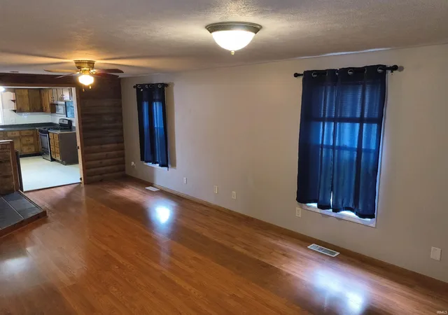 Photo 2 of Manufactured home for sale at 1909 N Lafountain St, Kokomo, IN 46901 | MLS# 202637251 | Listing updated on 2026-09-10